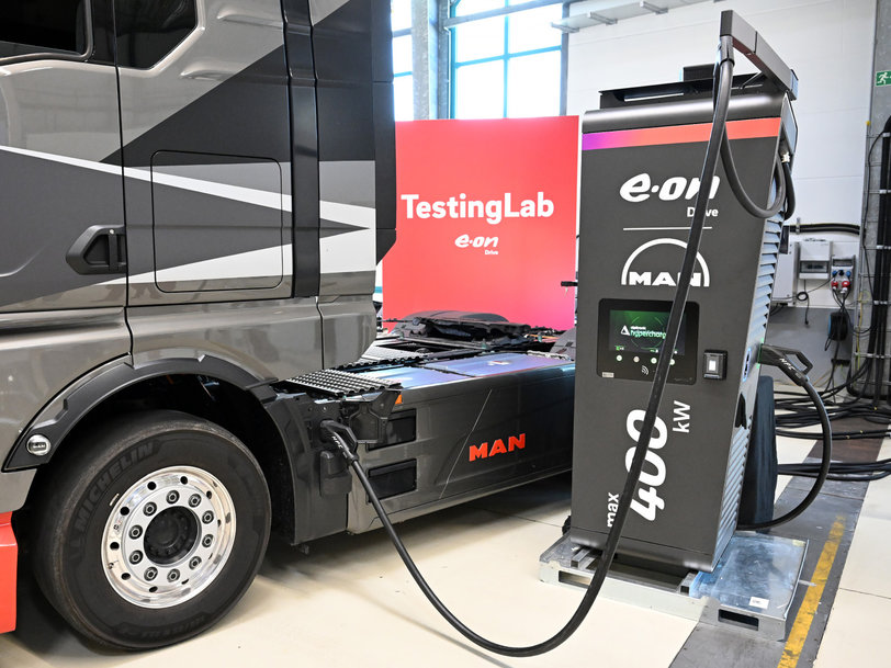 E.ON and MAN to build public charging network for electric trucks in Europe